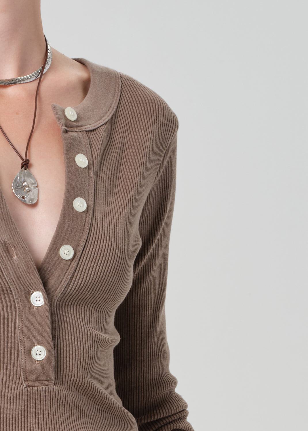 Varra Henley in Cocoa – Citizens of Humanity