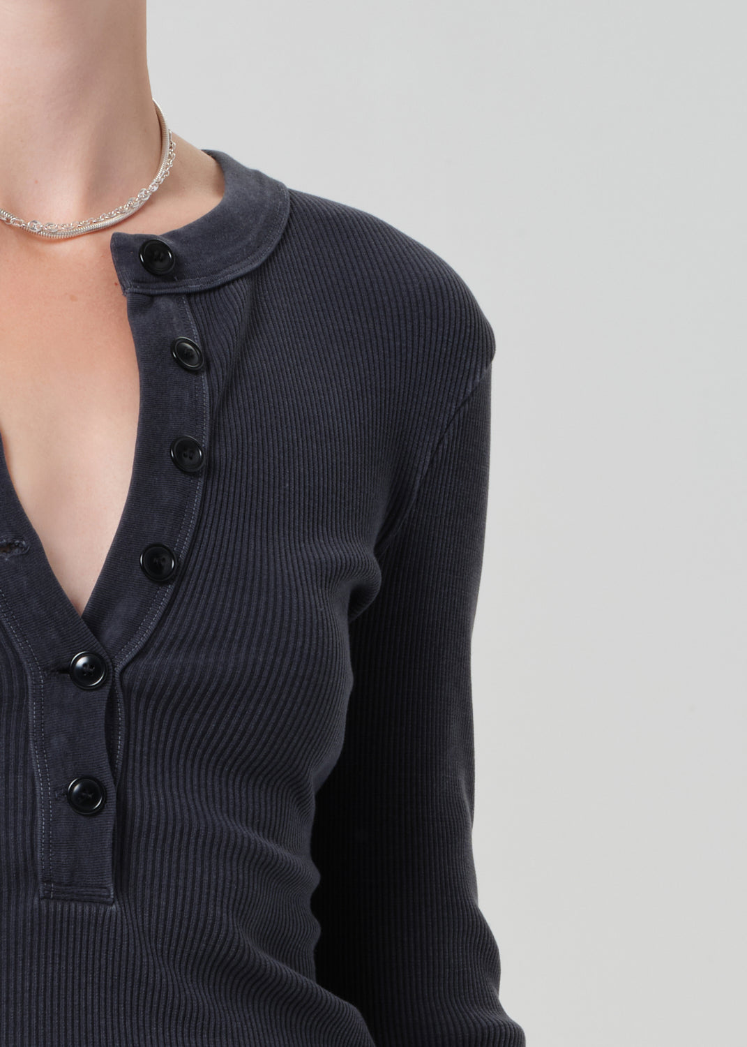 Varra Henley in Charcoal Mineral