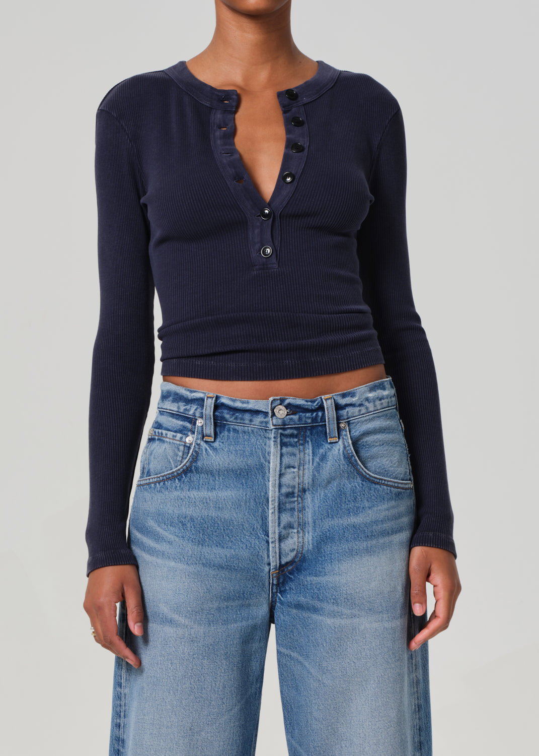 Varra Henley in Mineral Navy front