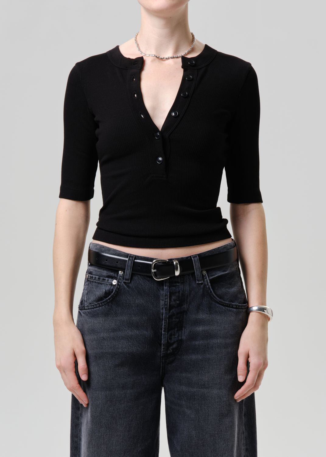 Nali Short Sleeve Henley
In Black from Citizens of Humanity - $168