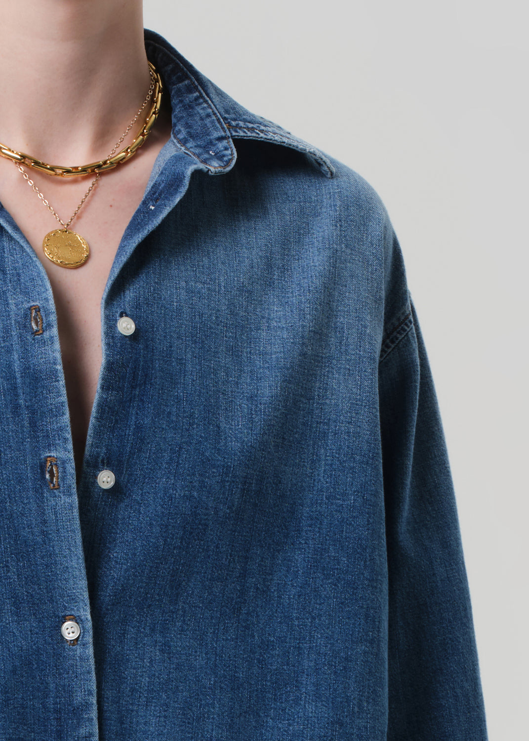 Ana Cropped Shirt in Somerset detail