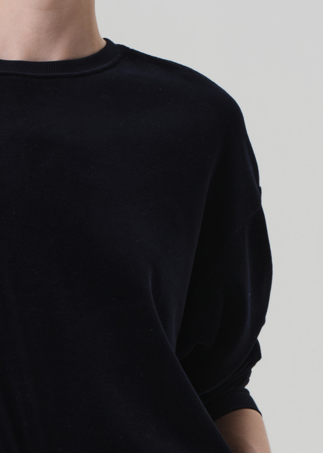Vintage Crewneck Velour in Notte