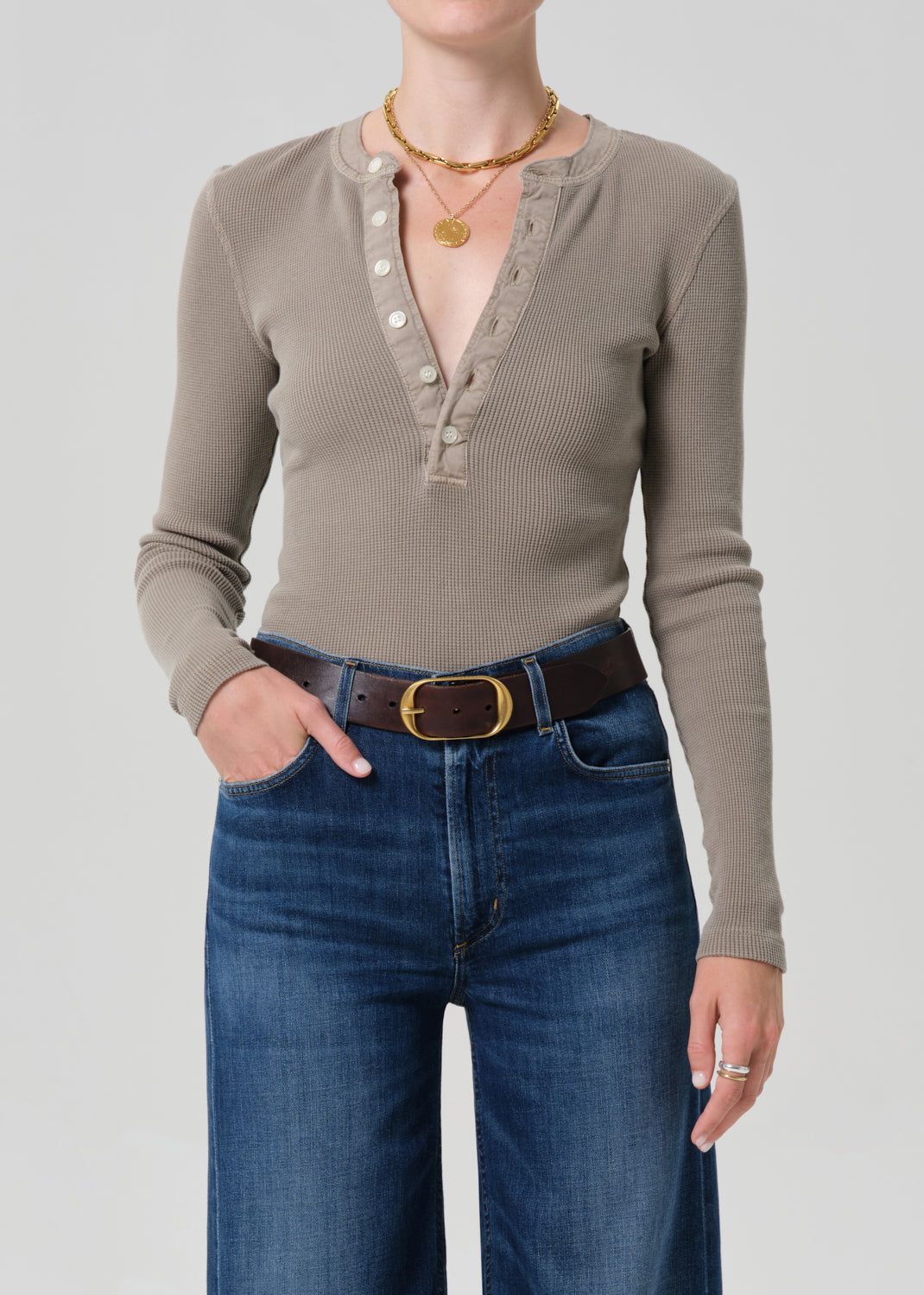 Drea Waffle Henley
In Bezal