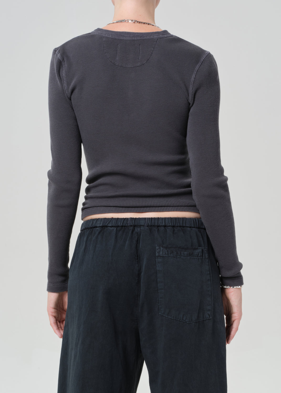 Drea Waffle Henley in Charcoal – Citizens of Humanity