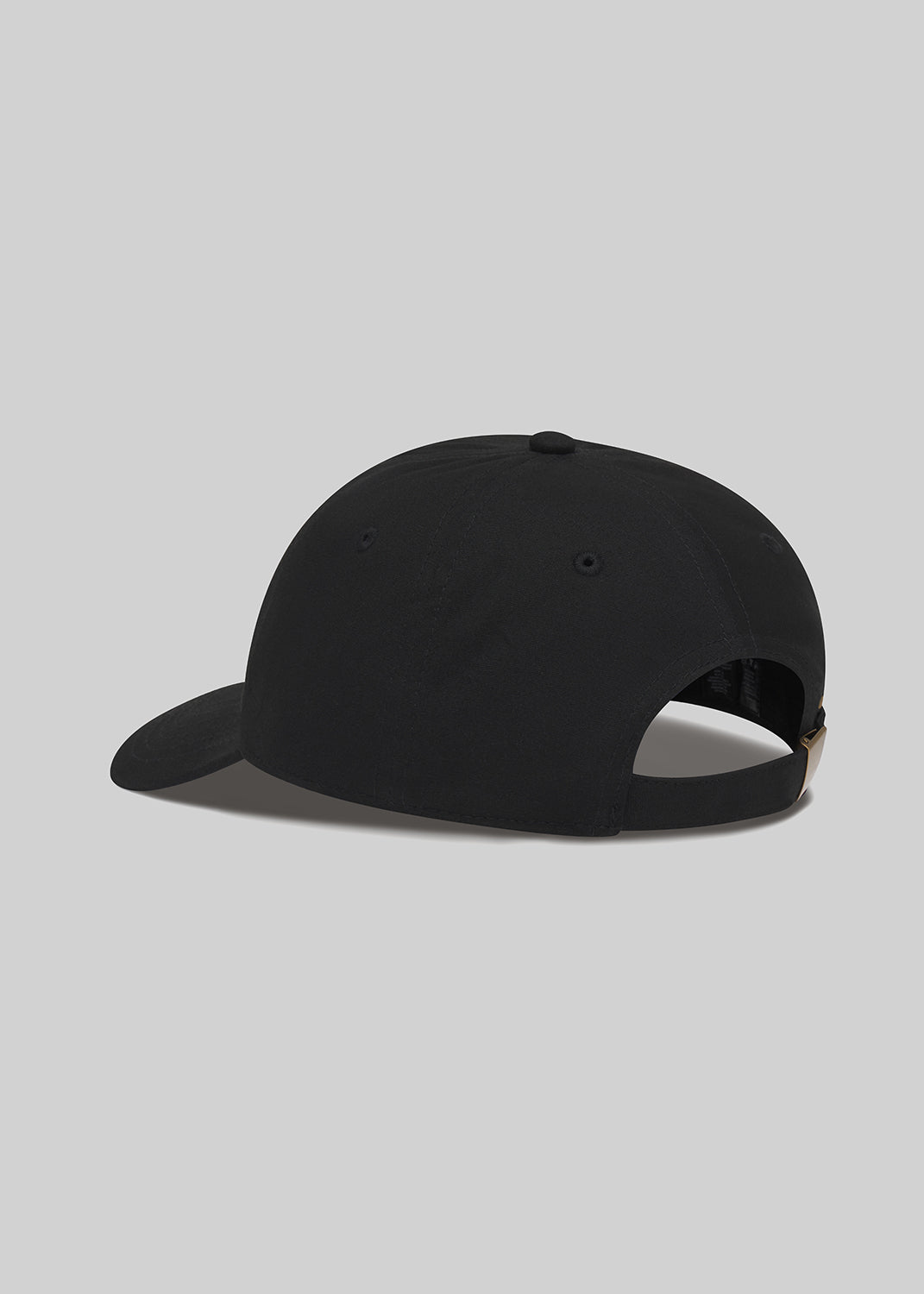 Black cap on a grey background