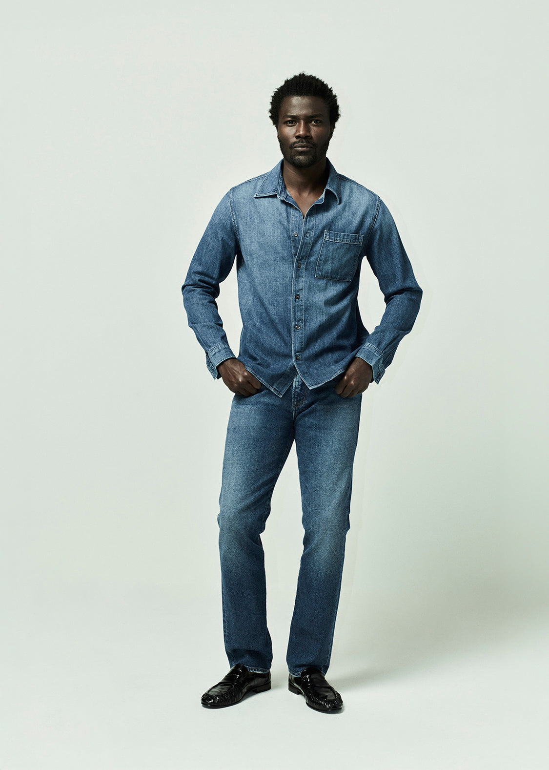 Rework Shirt Chambray in Nile