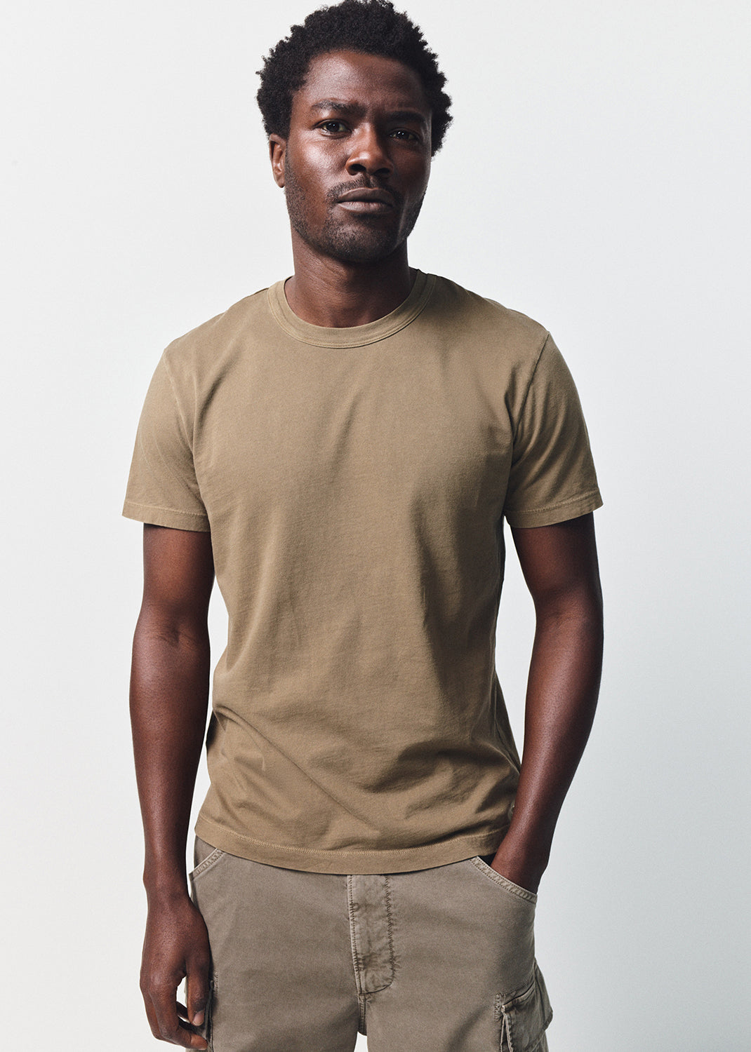Everyday Short Sleeve Tee in Dark Khaki
