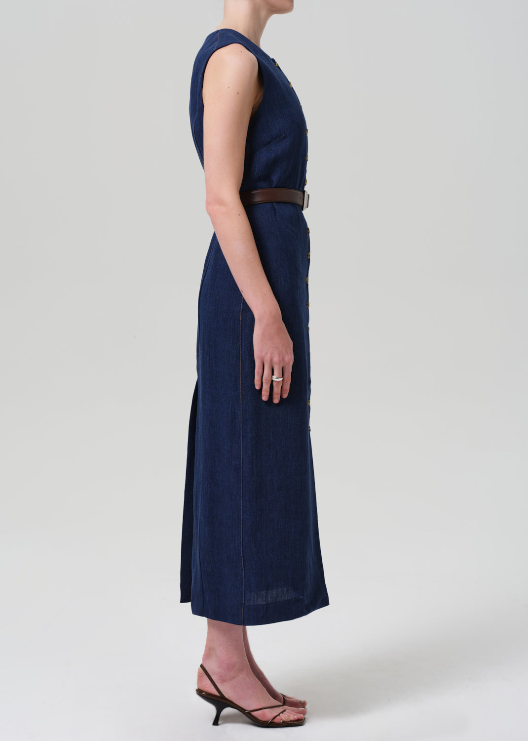 Button Dress in Linen | Women's Dresses | Argent 2 / Denim Button Dress in Linen | Women's Dresses | Argent 2 / Denim