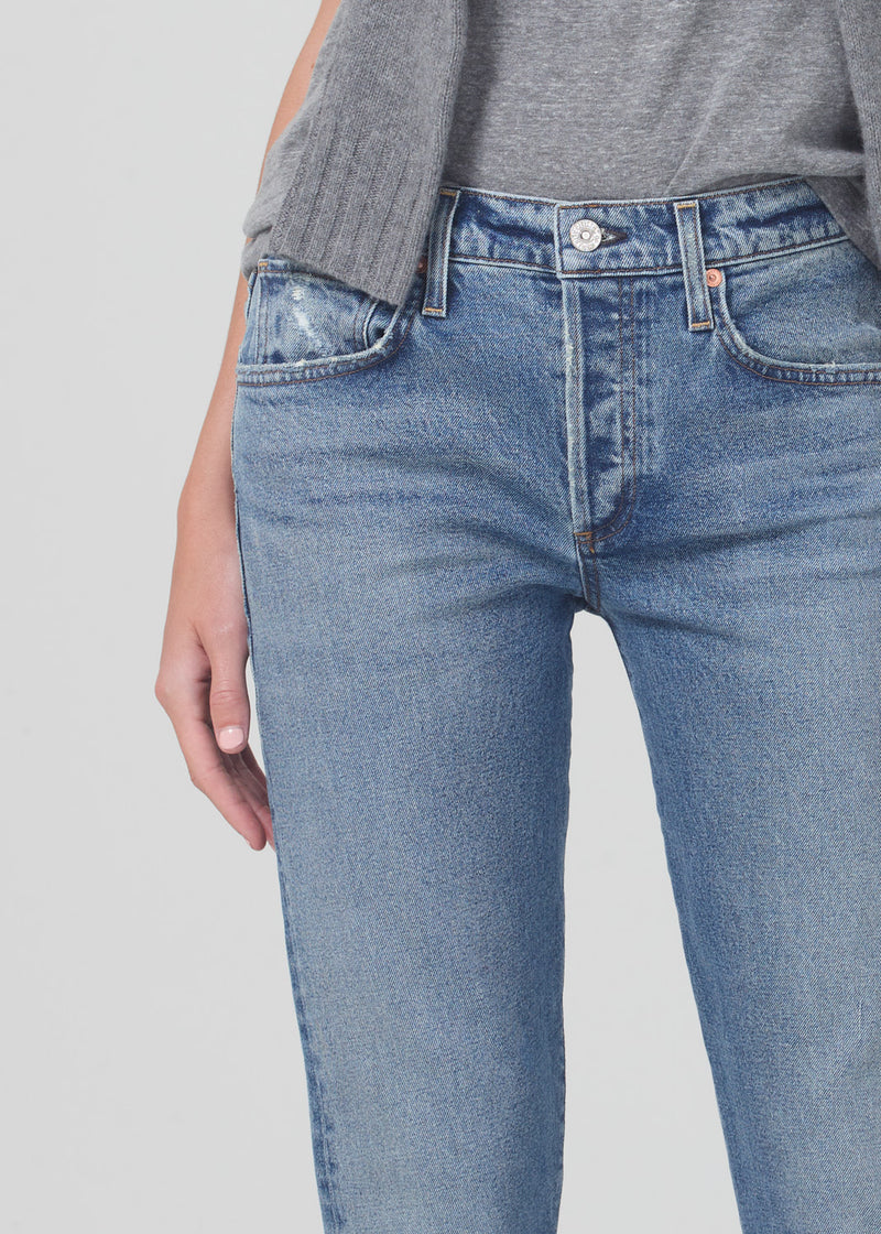 Emerson Mid Rise Relaxed 29" Jeans in Dimple detail
