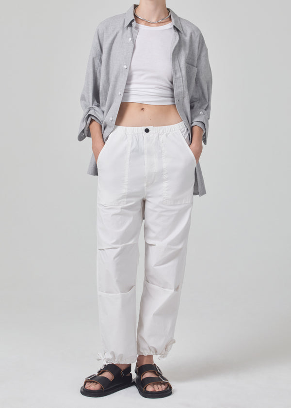 Luci Slouch Parachute Pant in Dove front