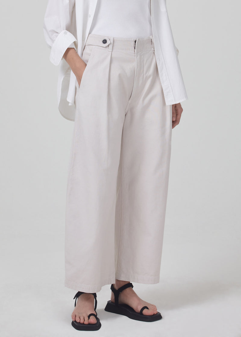 Payton Utility Trouser in Oysterette front